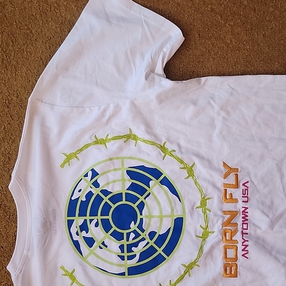 Born Fly Men's T-shirt Size Large NWT - Picture 8 of 12